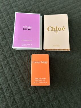 1 Clinique Happy Perfume Spray mini, 2 premium samples